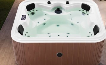 Features of the Latest Trend Luxurious Hot Tub Pools